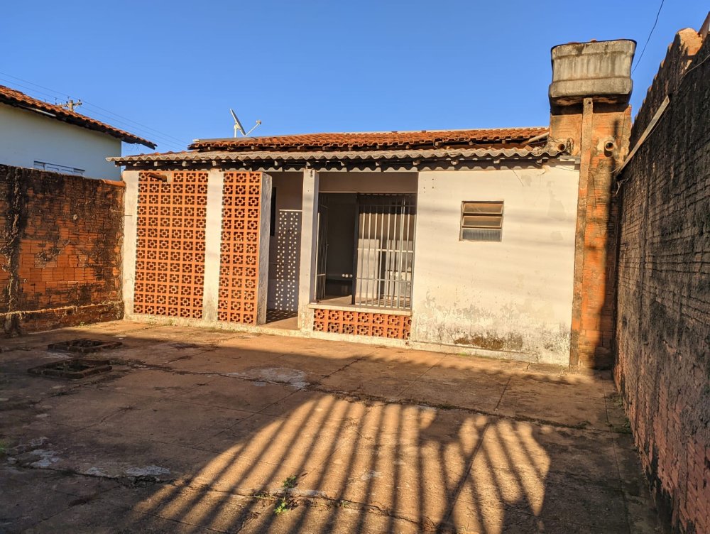 Edcula - Venda - Parque Tiradentes - Araras - SP
